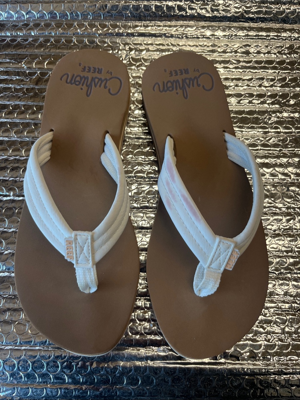 Reef Women's White Strap Brown Footbed Sandals